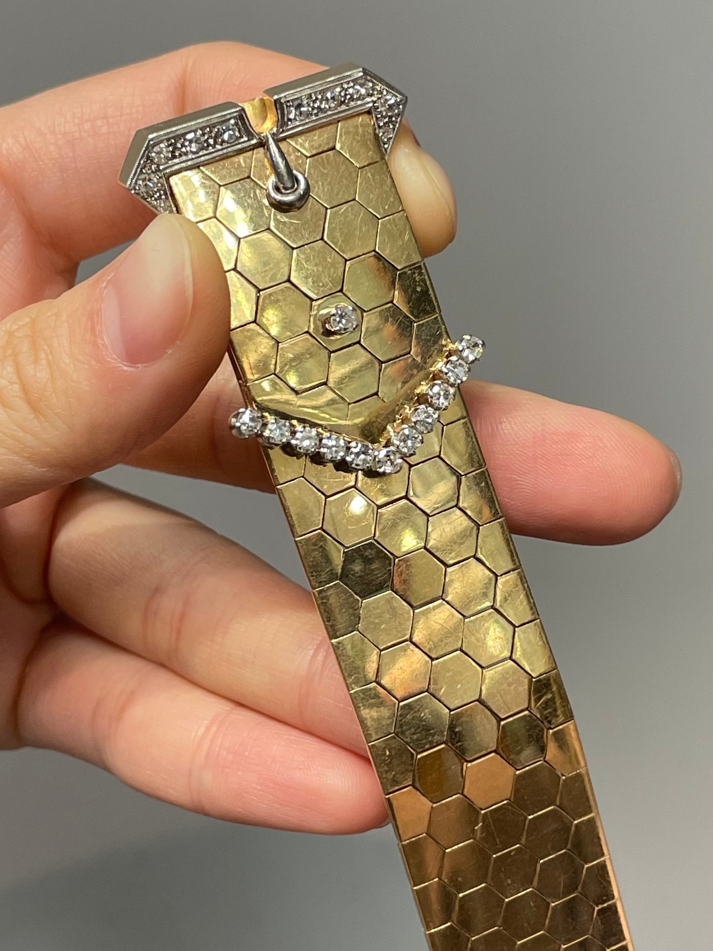 Retro 18K Yellow Gold 1.07 CTW Diamond Buckle Belt Bracelet