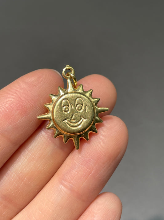 Vintage 18K Gold Puffy Sun Man Charm