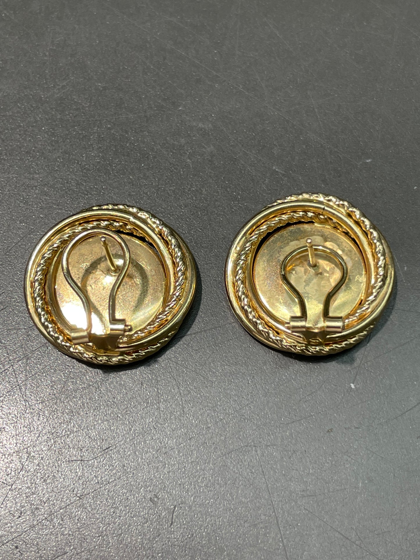 Vintage 14K Yellow Gold Roman Coin Earring