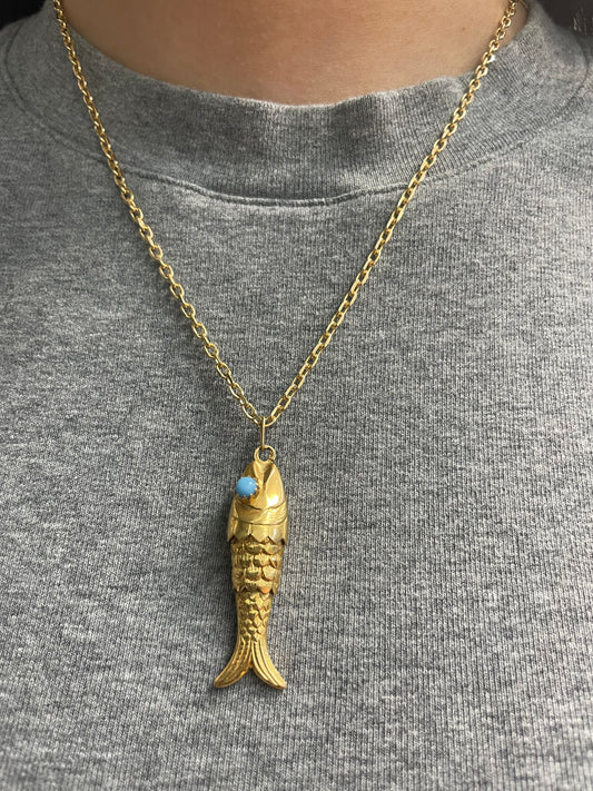 Vintage 18K Yellow Gold Medium Turquoise Articulated Fish Pendant Charm