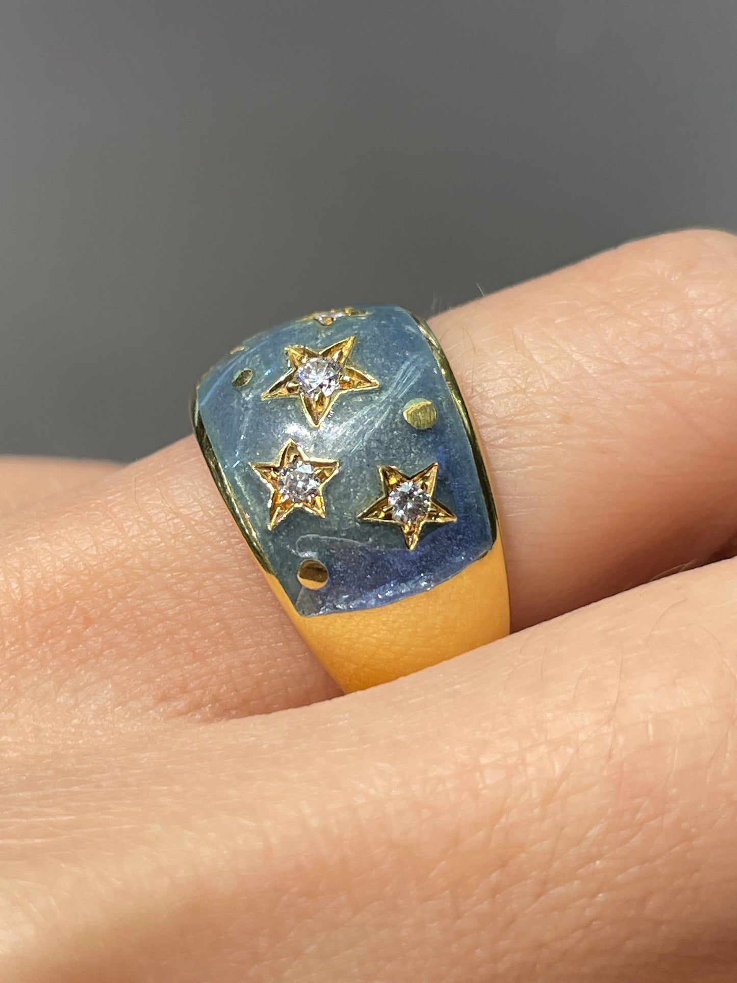 18K Gold 0.15 CTW Diamond Enamel Star Celestial Ring