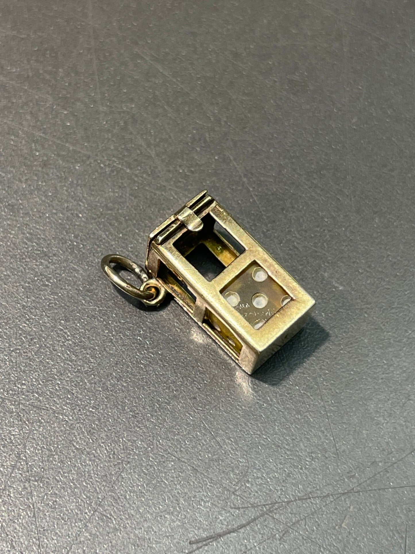 Vintage 14K Yellow Gold Articulating Dice Holder Charm Pendant