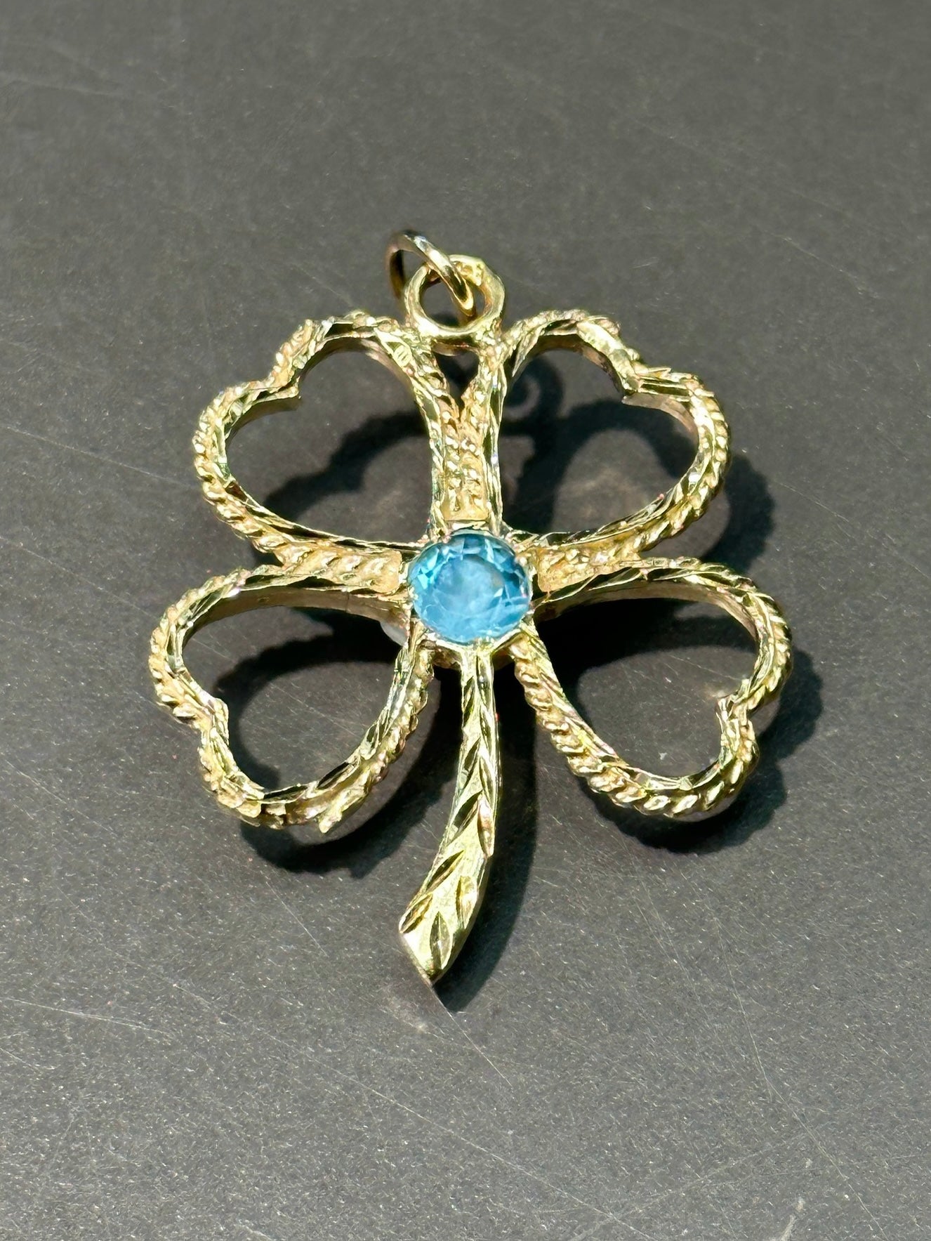 Vintage Large 14K Gold Topaz Flour Leaf Clover Charm Pendant