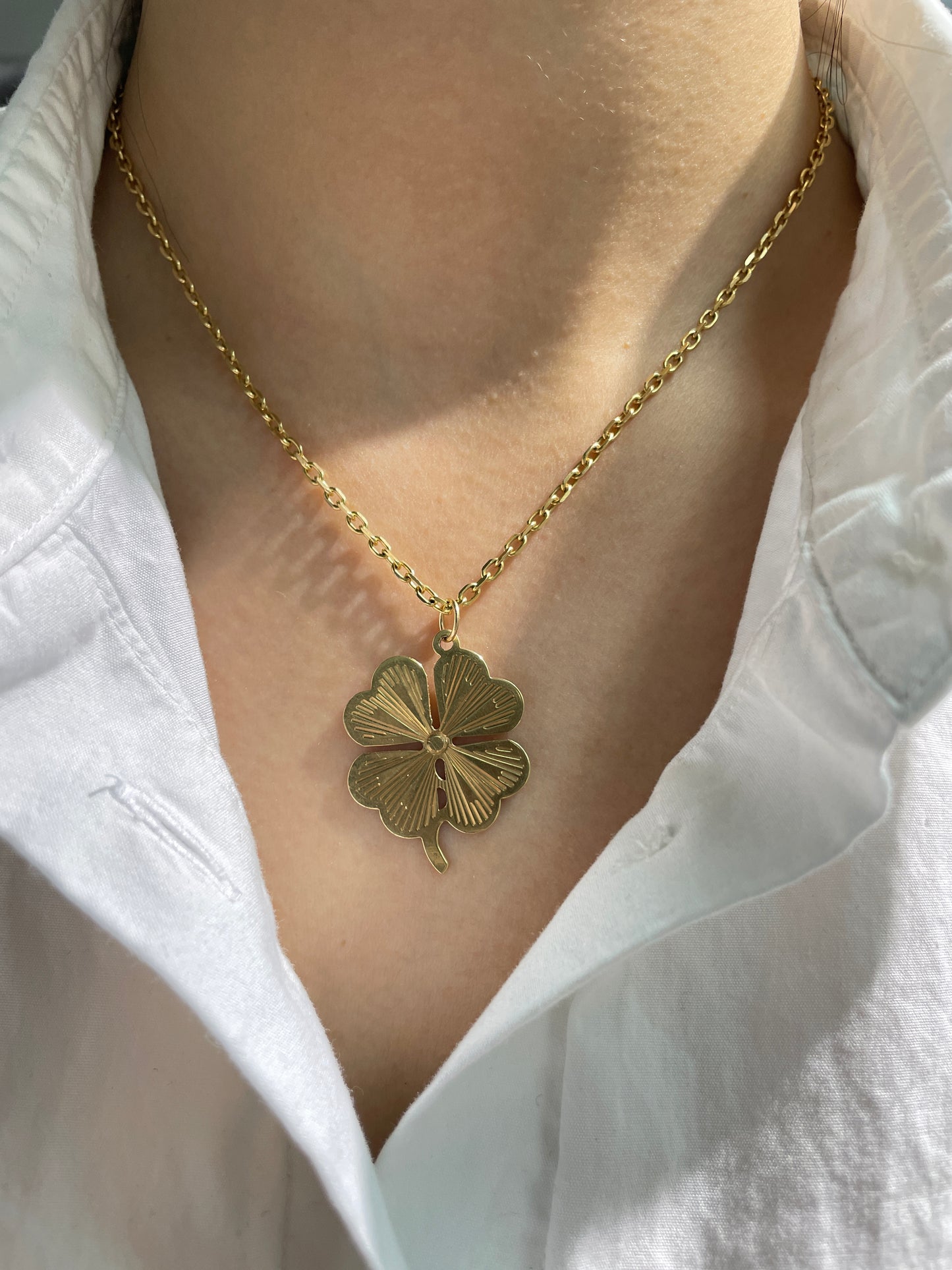 Vintage 14K Gold Large Engine Turn Clover Charm