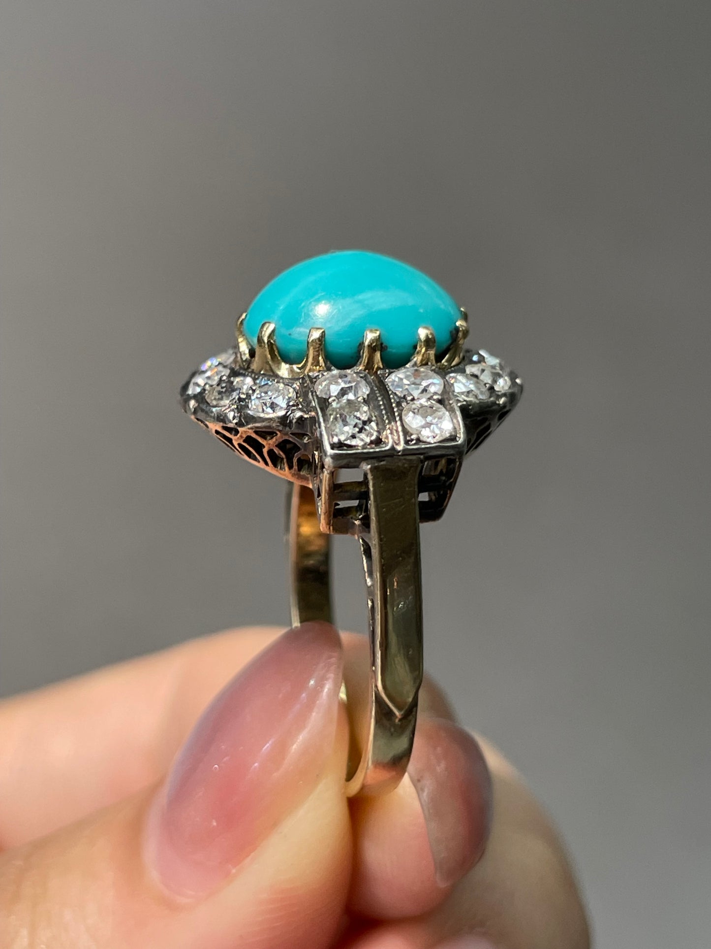 Antique Edwardian 14K Yellow Gold Turquoise 1.62 CTW Diamond Ring