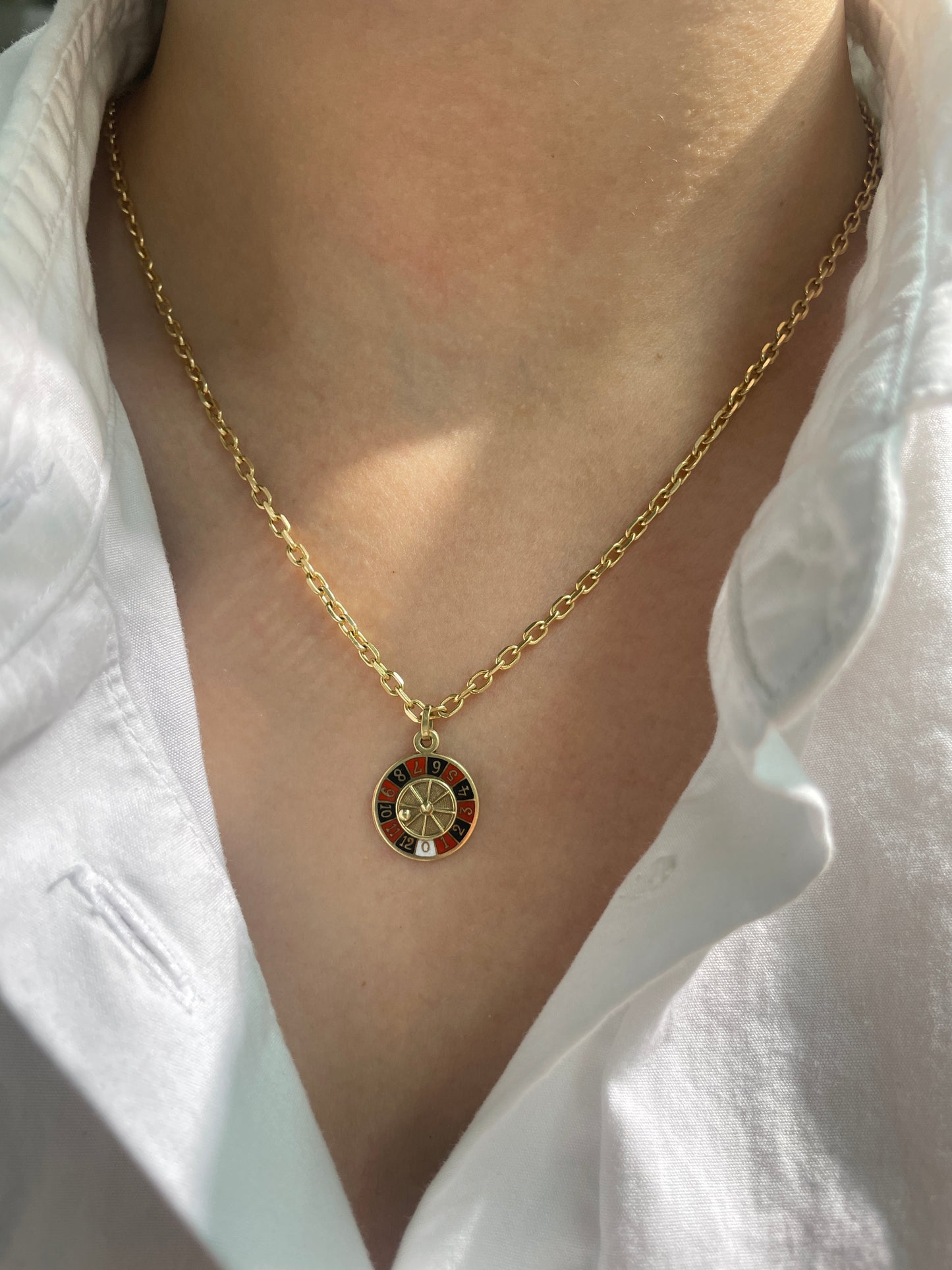 Vintage 14K Gold Spinning Roulette Wheel Enamel Charm