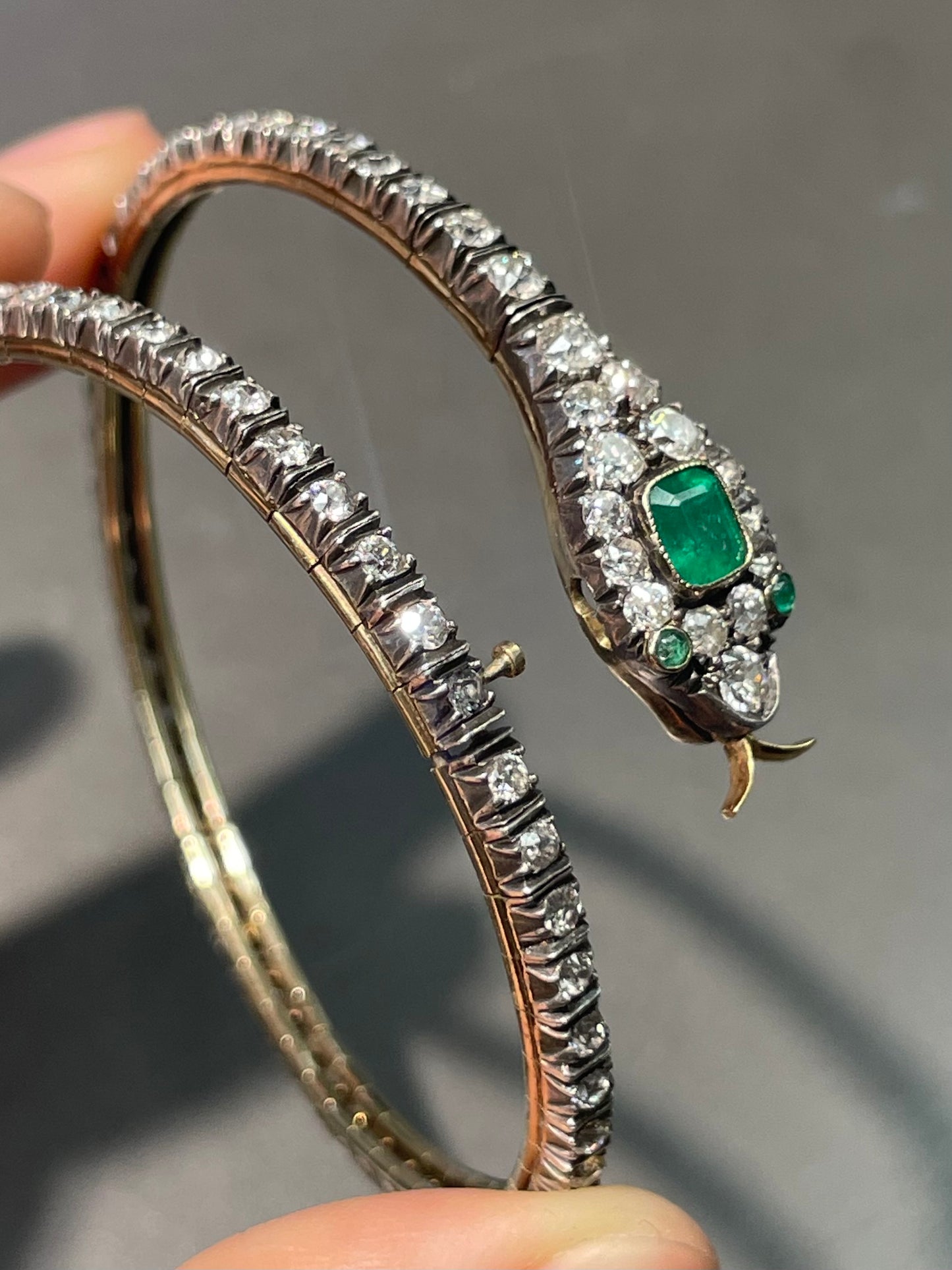 Antique 14K Yellow Gold 4.36 CTW Diamond Emerald Snake Serpentine Bangle