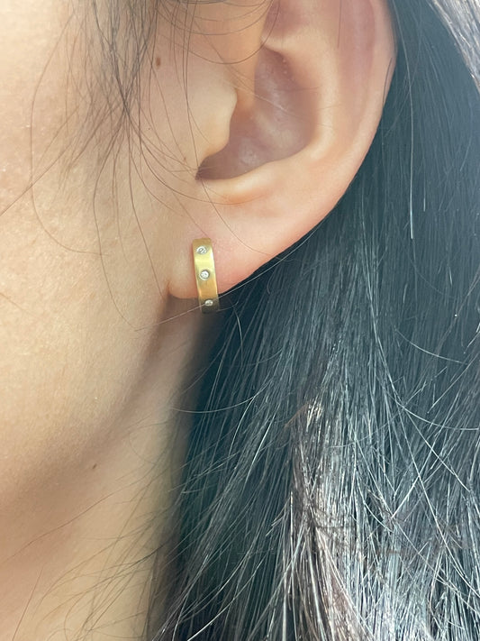 14K Gold Diamond Hoop Earring