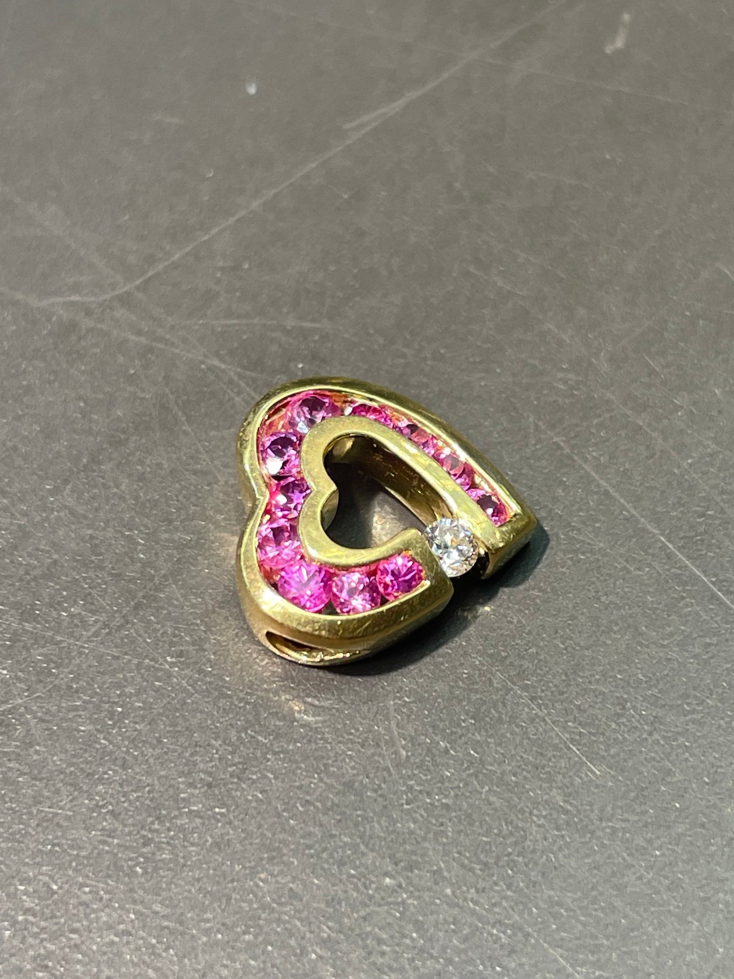 Charles Krypell 18K 金粉红蓝宝石钻石心形滑动吊坠