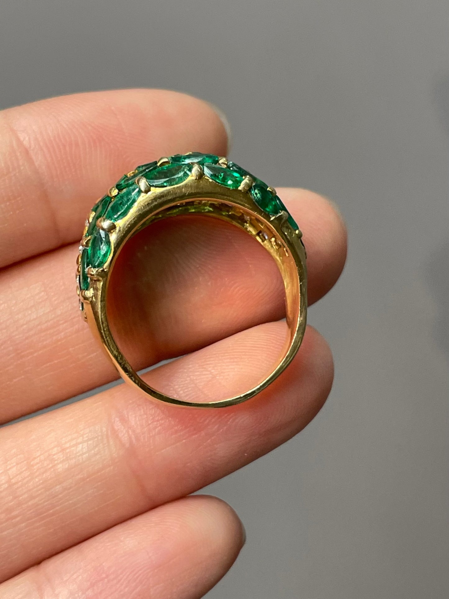 Vintage 18K Yellow Gold 1.57 CTW Diamond Emerald Bombé Ring