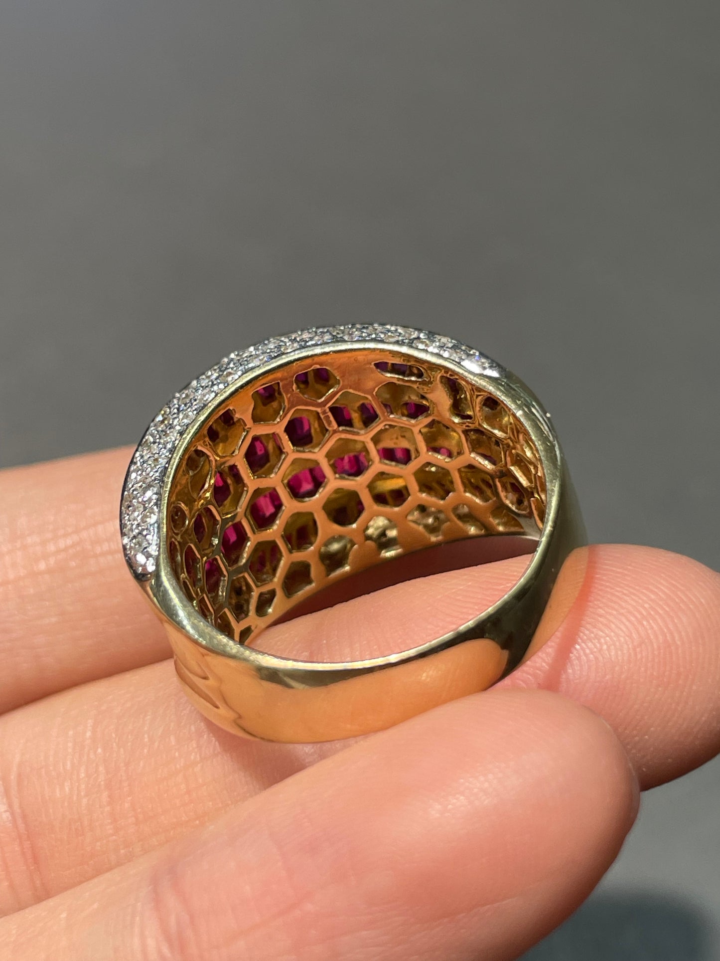 Vintage 14K Yellow Gold 3.84 CTW Ruby 0.86 CTW Diamond Statement Ring