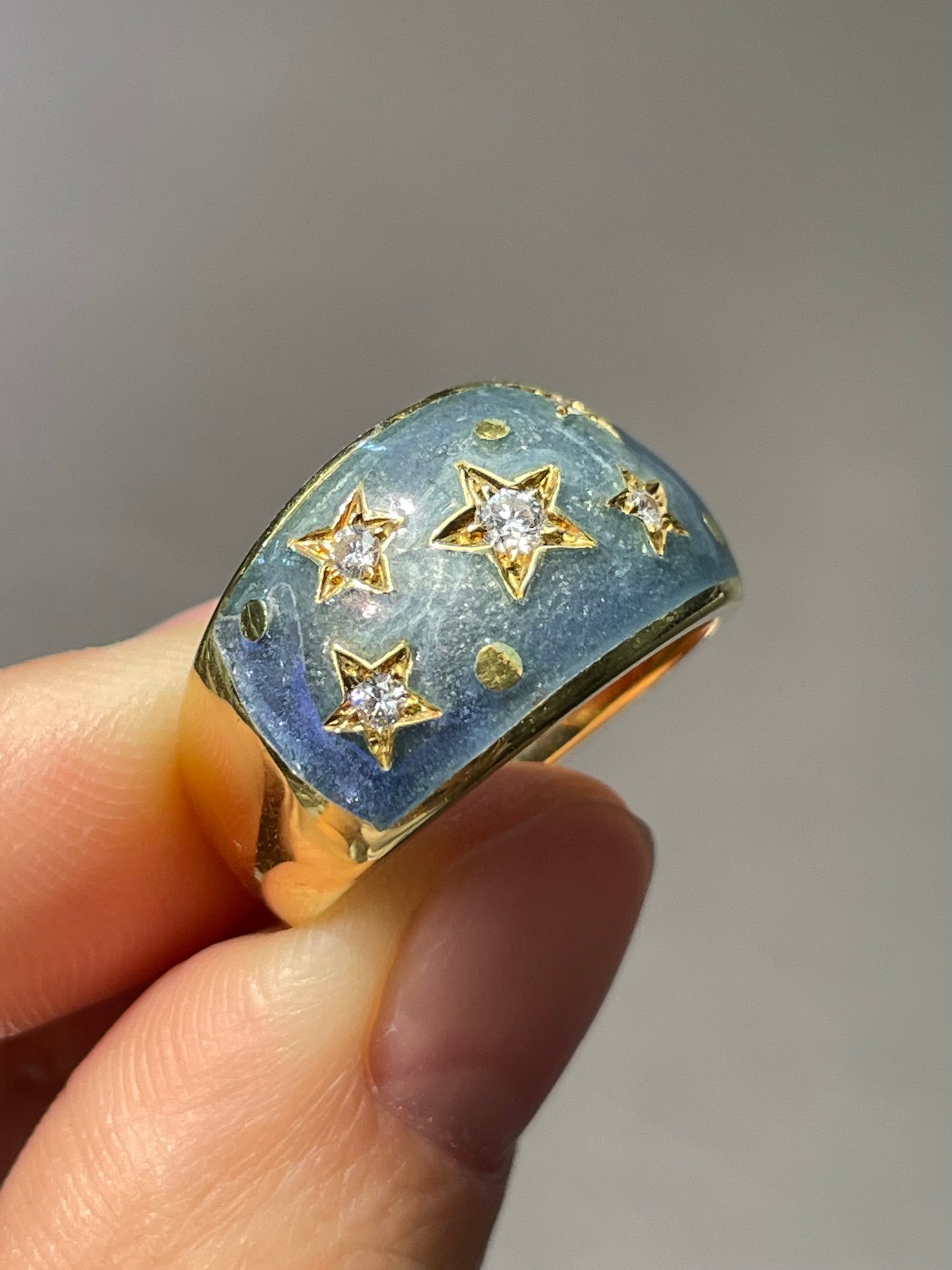 18K Gold 0.15 CTW Diamond Enamel Star Celestial Ring