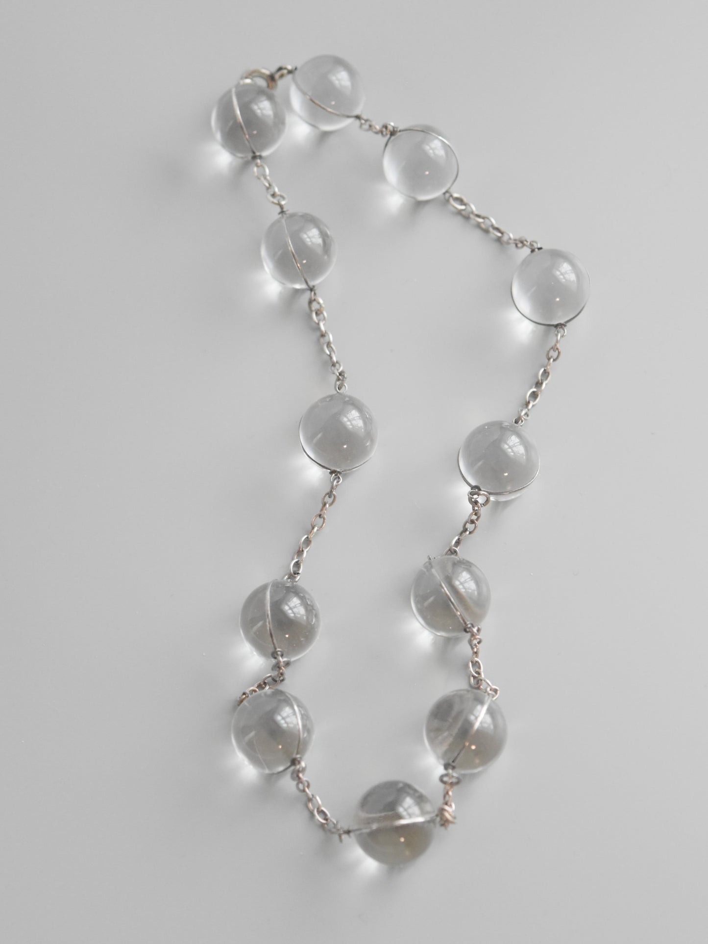 Collier antique de piscines de lumière