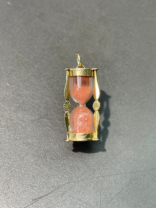 Vintage 14K Yellow Gold Working Red Sand Hourglass Charm Pendant