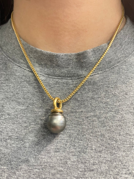 18K Yellow Gold 14.0 mm Tahitian Pearl Droplet Pendant