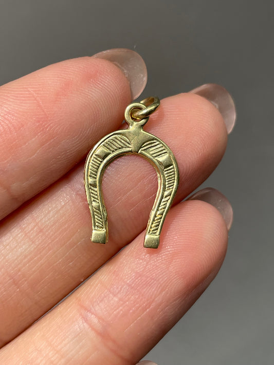 Vintage 14K Yellow Gold Horse Shoe Charm