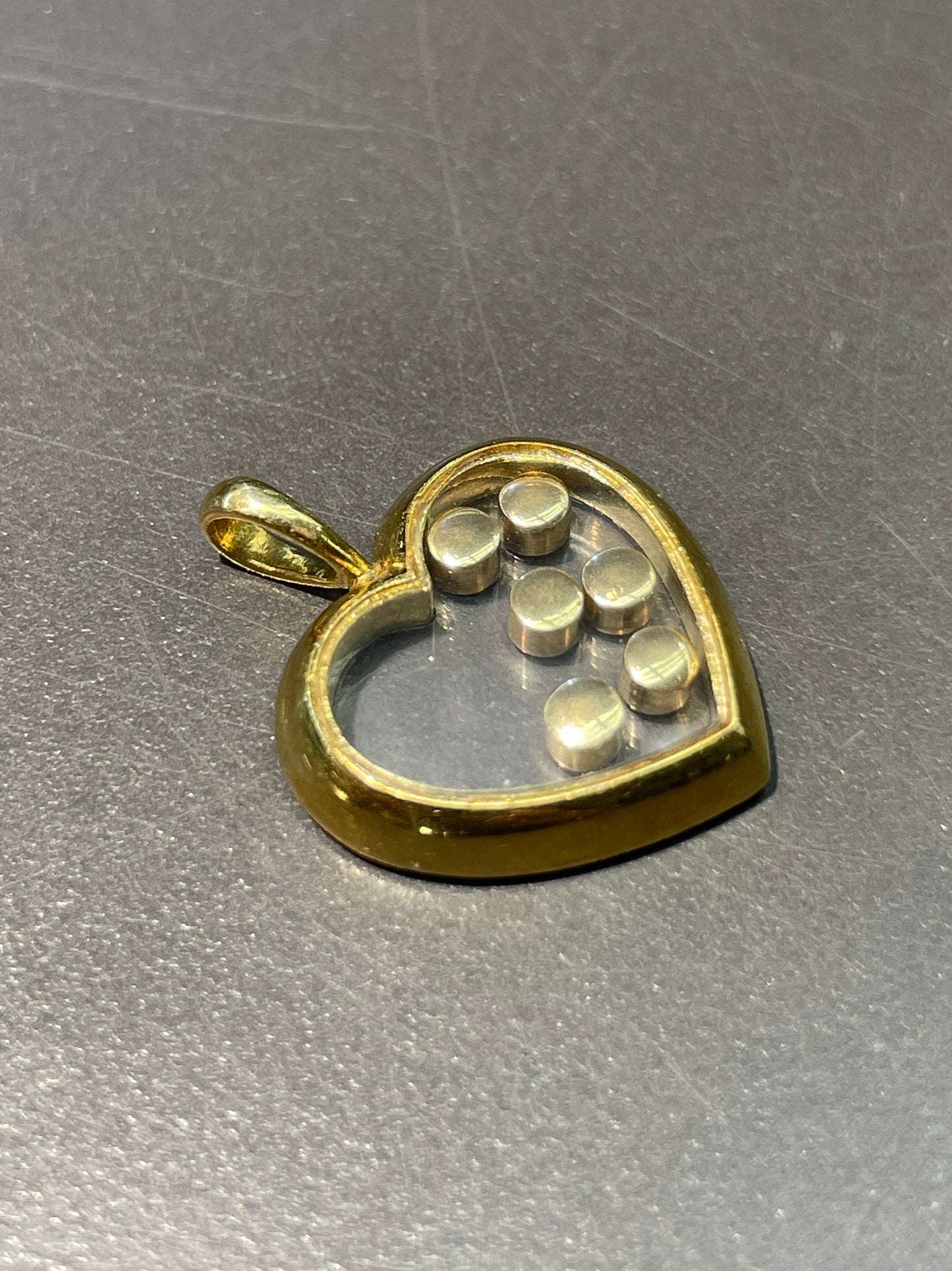 18K 黄金钻石蓝宝石红宝石浮动心形吊坠