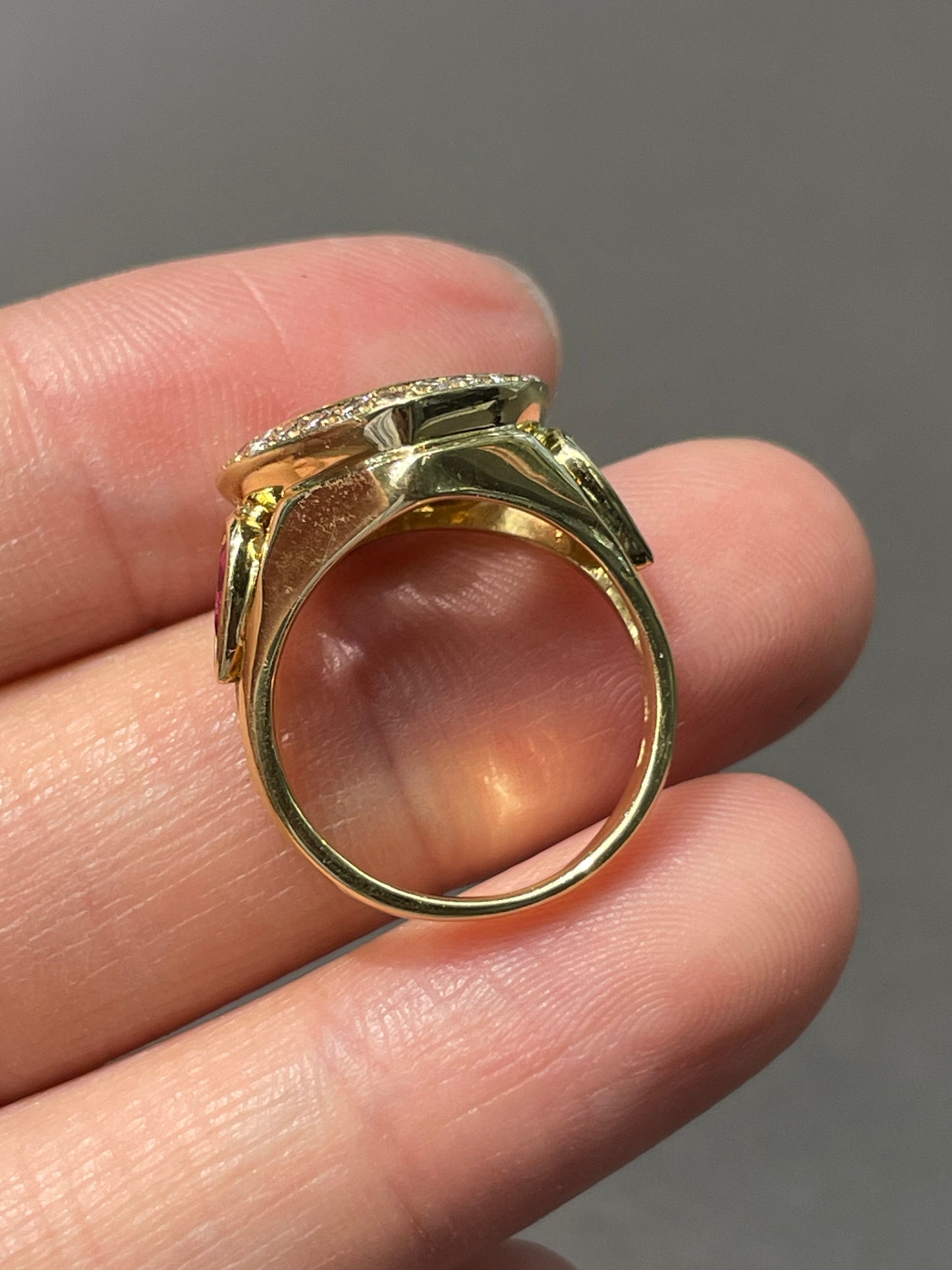 18K Yellow Gold Diamond Sapphire Ruby Floating Heart Ring