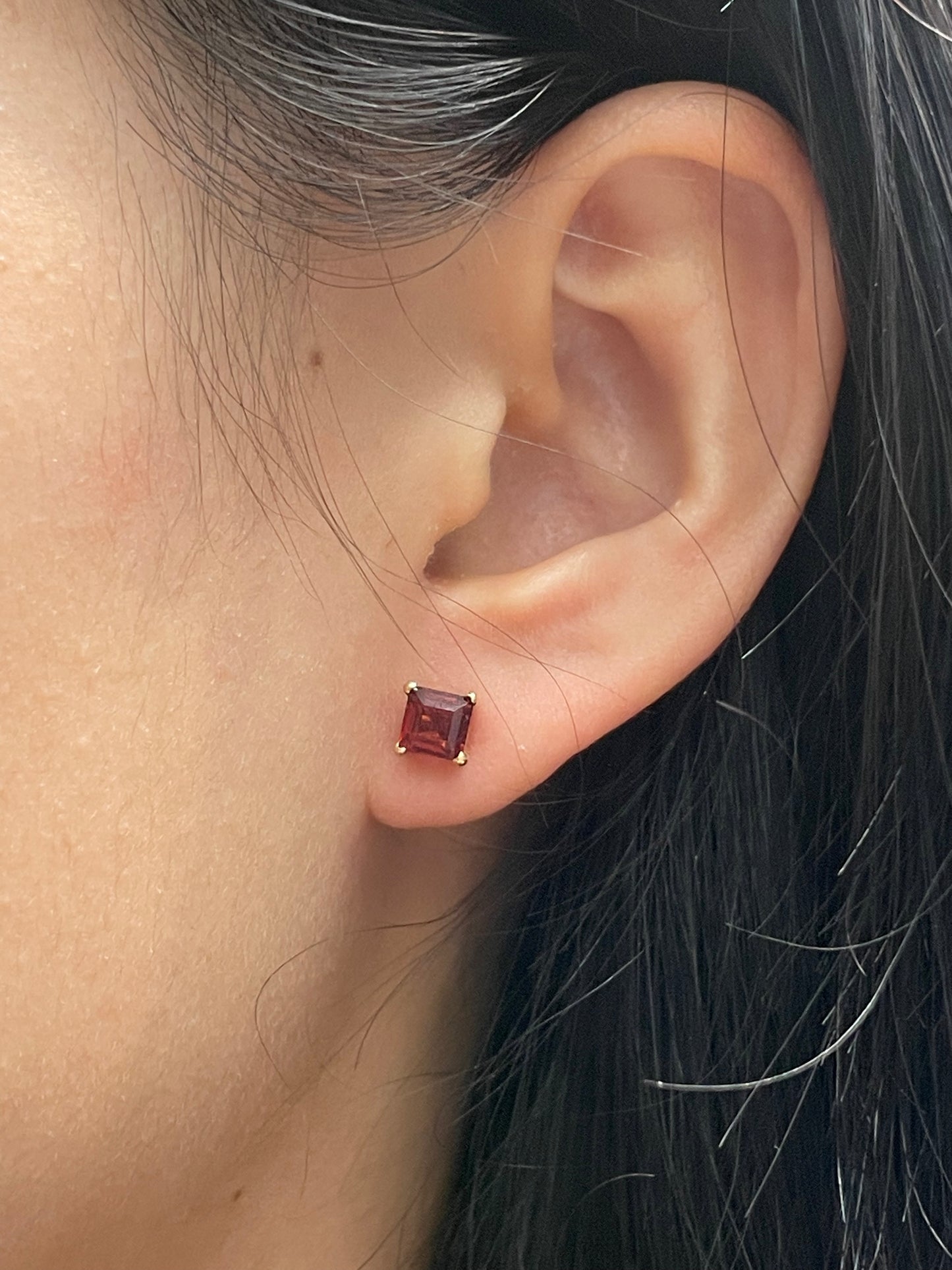 14K Yellow Gold Square Cut Garnet Earring