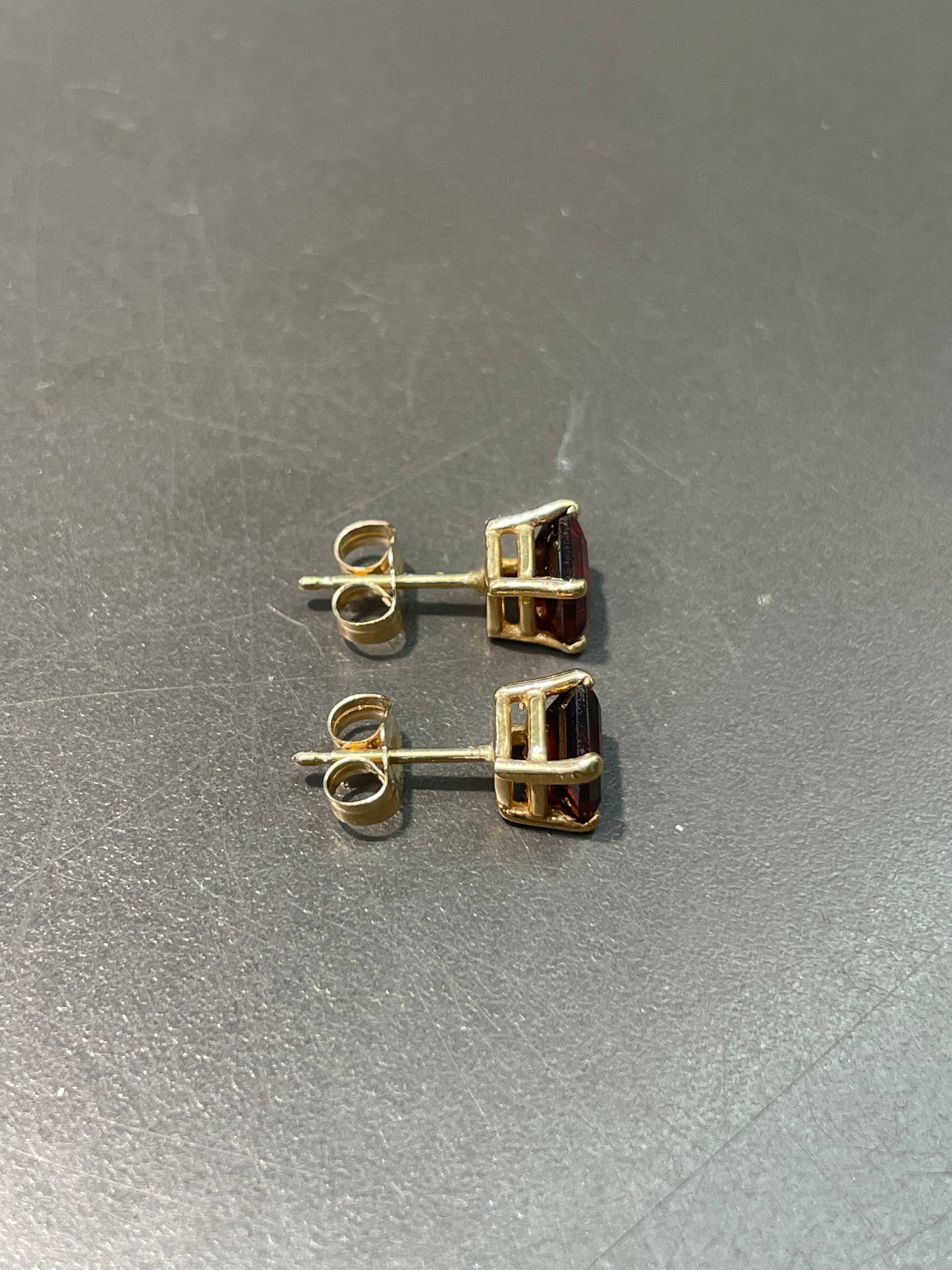 14K Yellow Gold Square Cut Garnet Earring