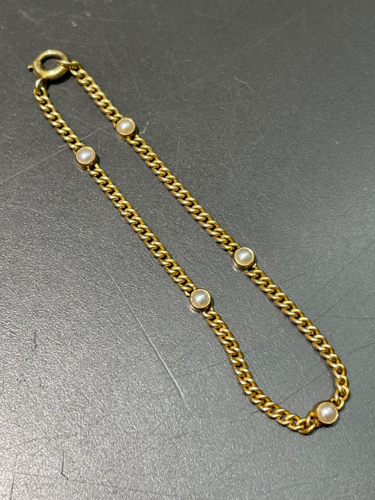 Vintage 14K Yellow Gold Pearl Station Curblink Bracelet