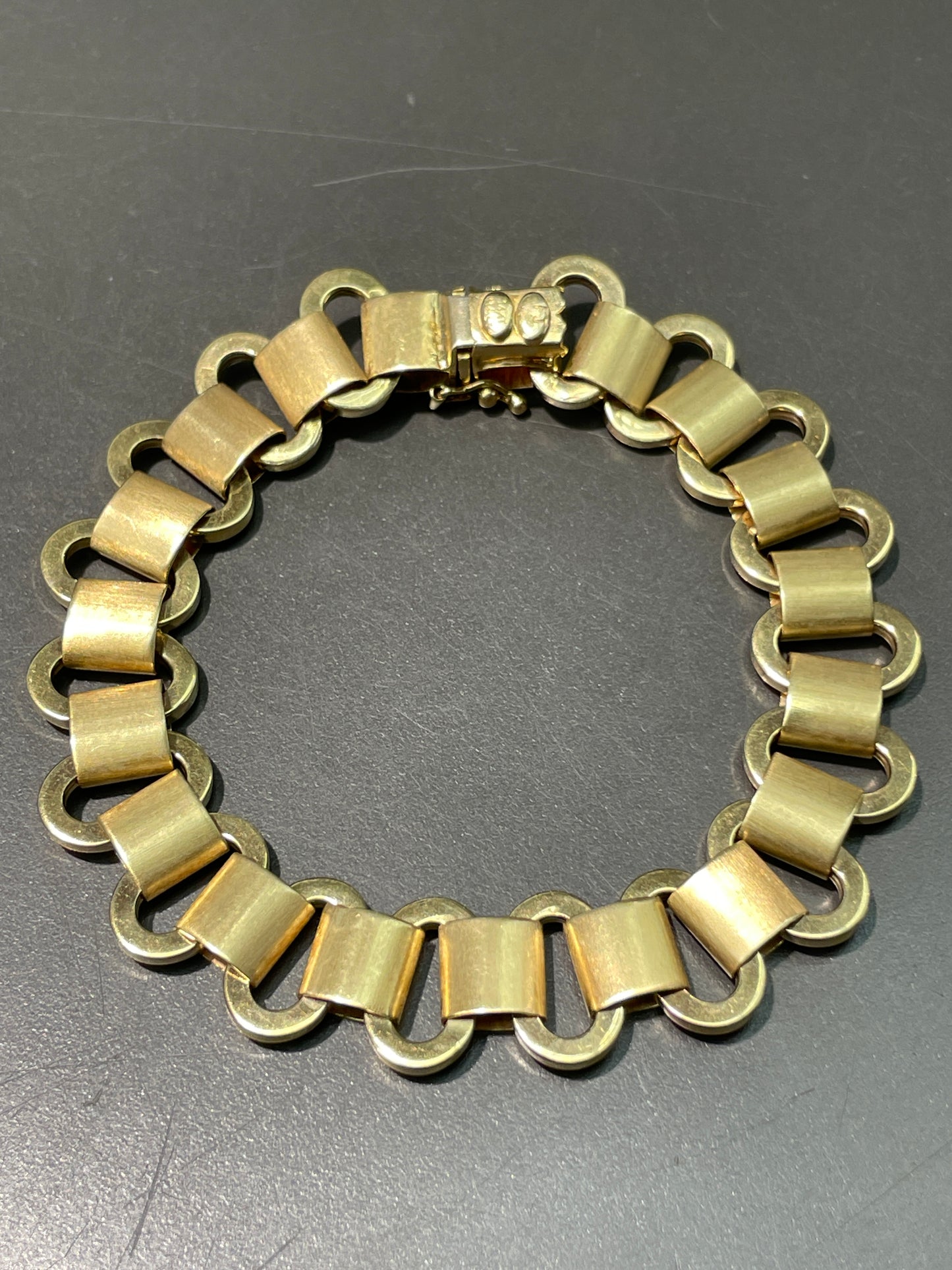 Vintage 14K Gold Sculptural Link Bracelet