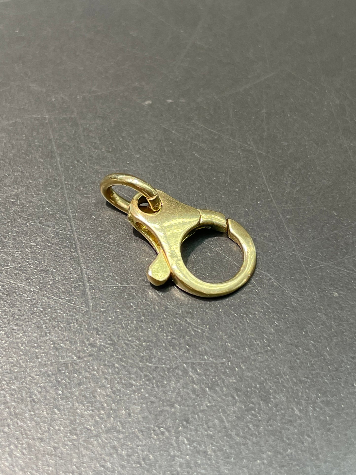 Vintage 18K Yellow Gold Carabiner Charm Holder