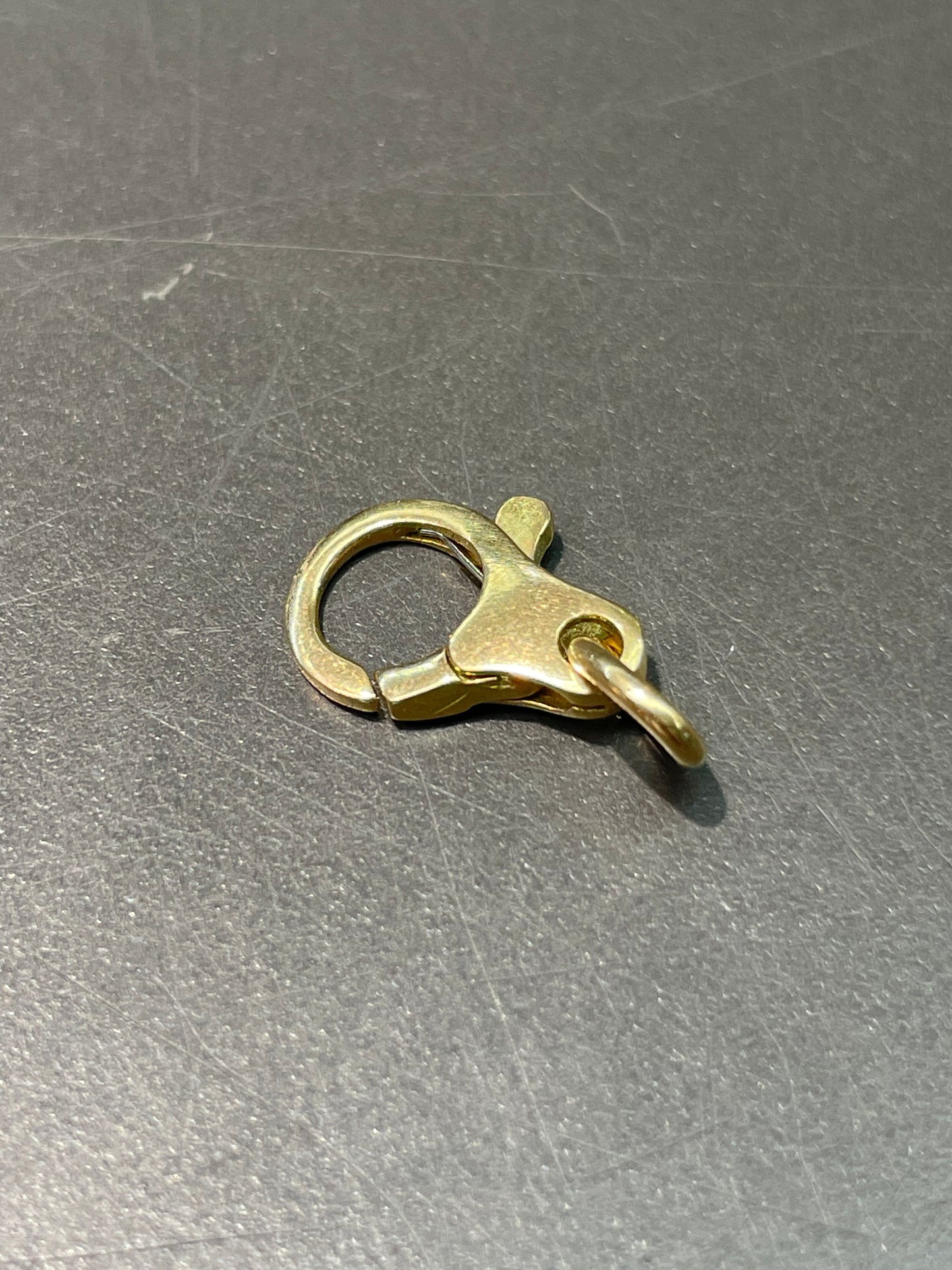 Vintage 18K Yellow Gold Carabiner Charm Holder