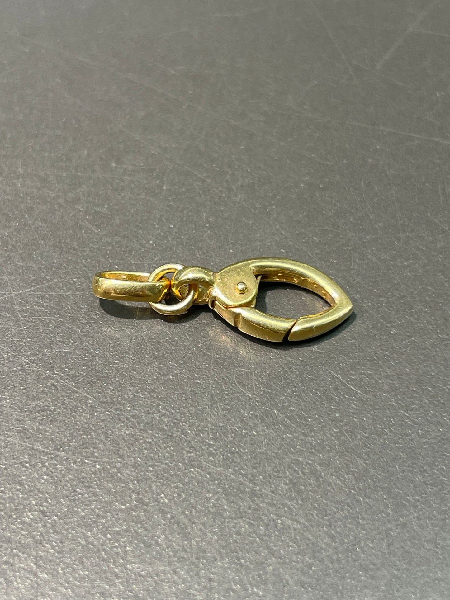 Vintage 14K Yellow Gold Elongated Carabiner Charm Holder