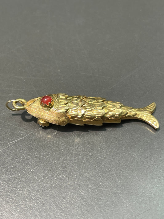 Vintage 18K Yellow Gold Articulated Fish Charm Pendant