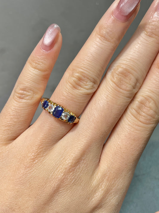 Antique Edwardian 14K Yellow Gold Five Stone 0.96 CTW Sapphire Ring
