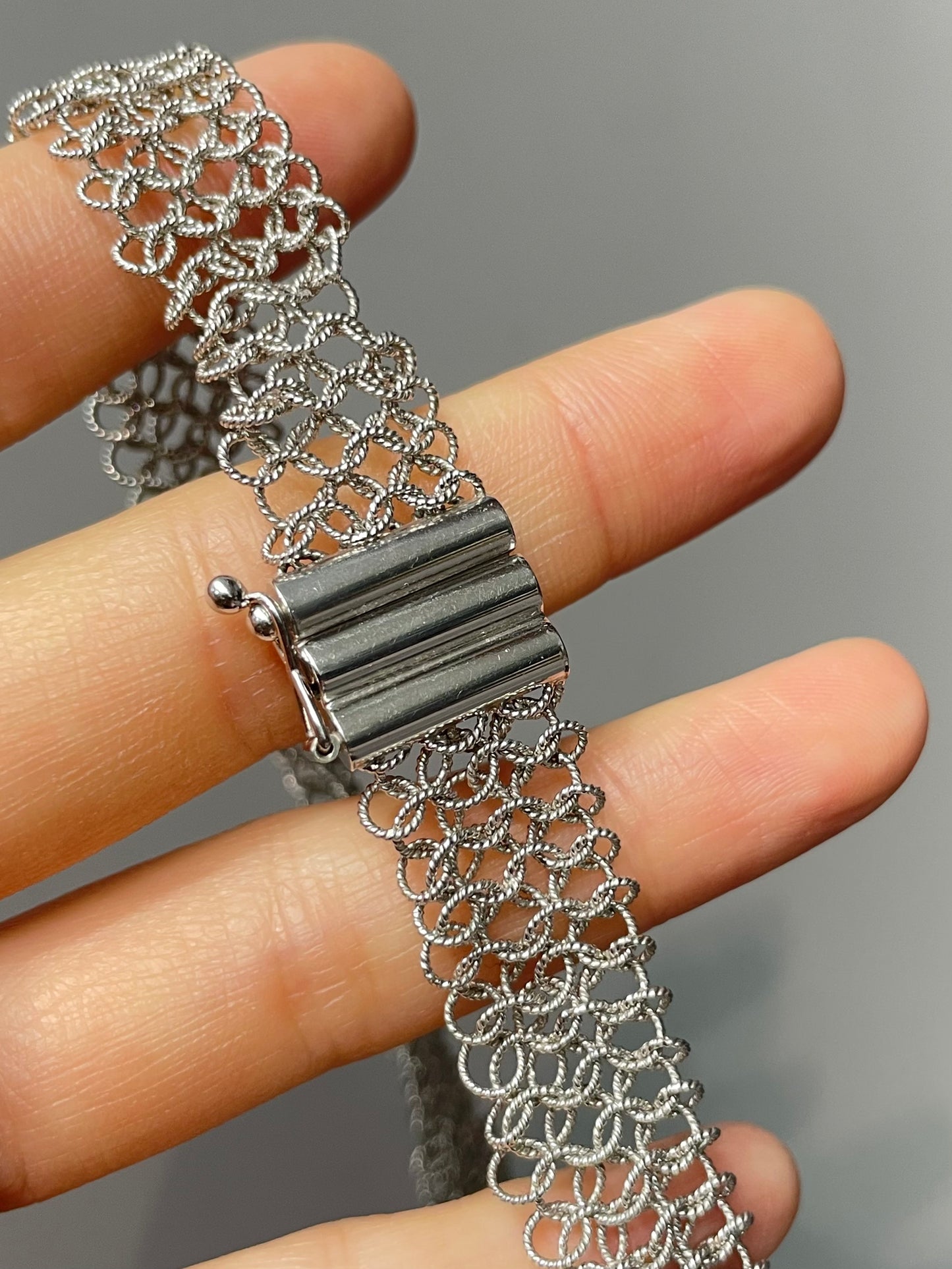 18K White Gold 0.18 CTW Diamond Mesh Collar Statement Necklace