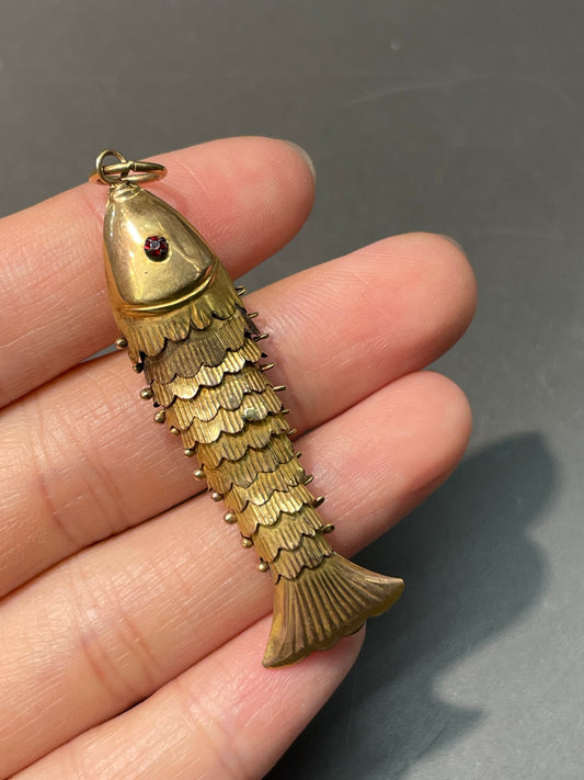 Vintage 14K Yellow Gold Large Articulated Fish Charm Pendant
