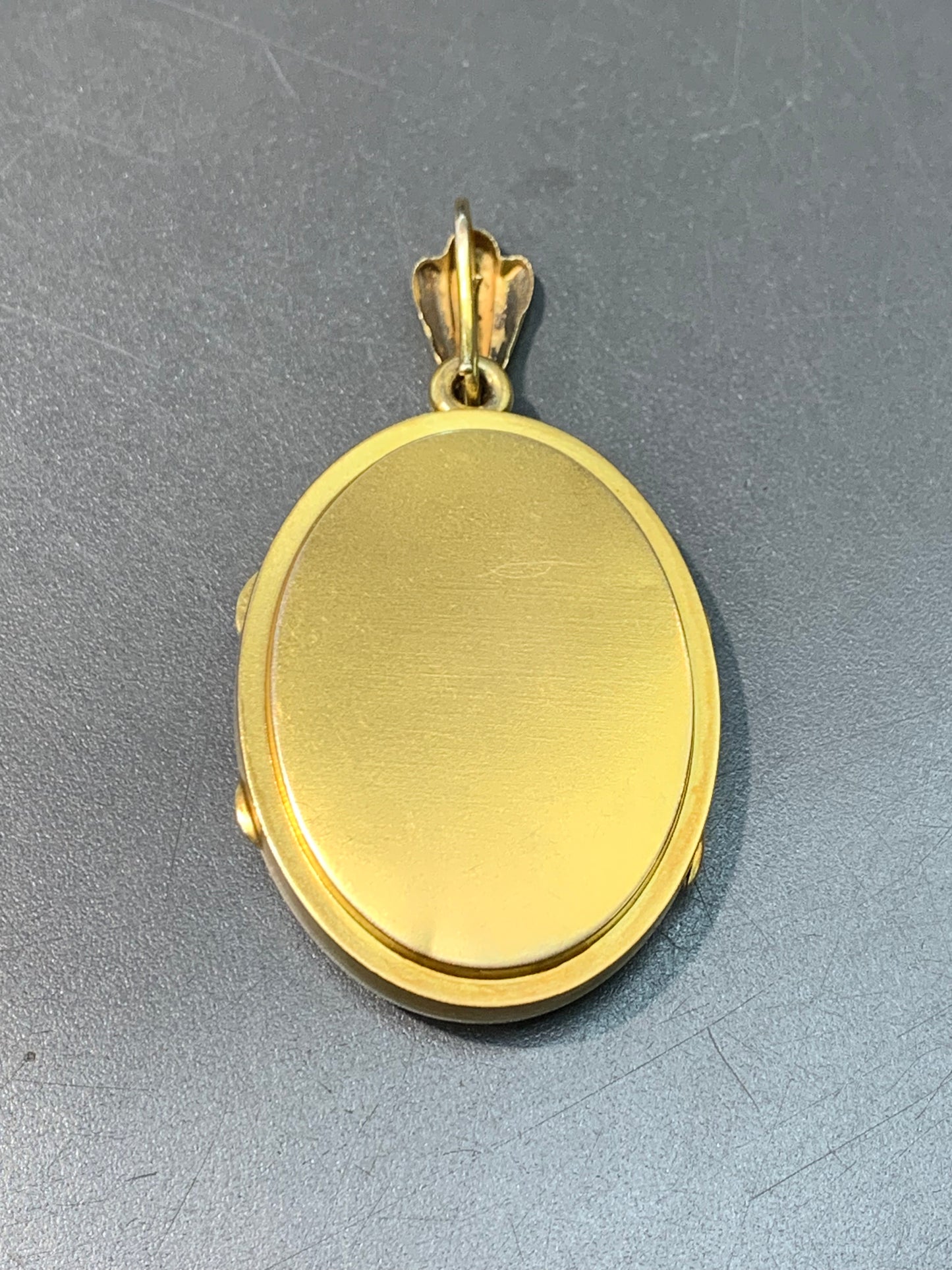维多利亚风格 14K 金珍珠图案小盒