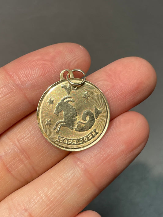 Vintage 14K Yellow Gold Capricorn Charm Pendant
