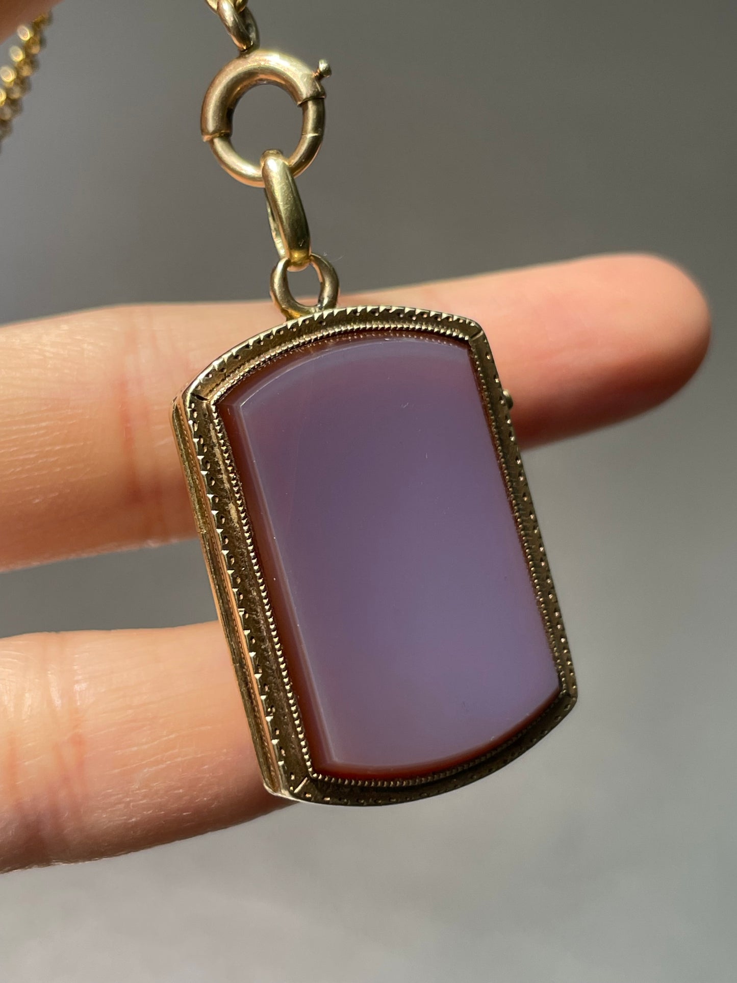 Antique 14K Yellow Gold Banded Agate Double Sided Locket
