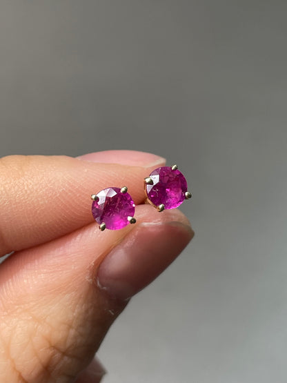 14K Yellow Gold Ruby Stud Earring