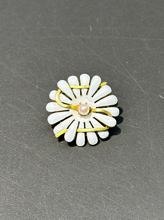 新艺术风格 14K 金白色雏菊珐琅胸针