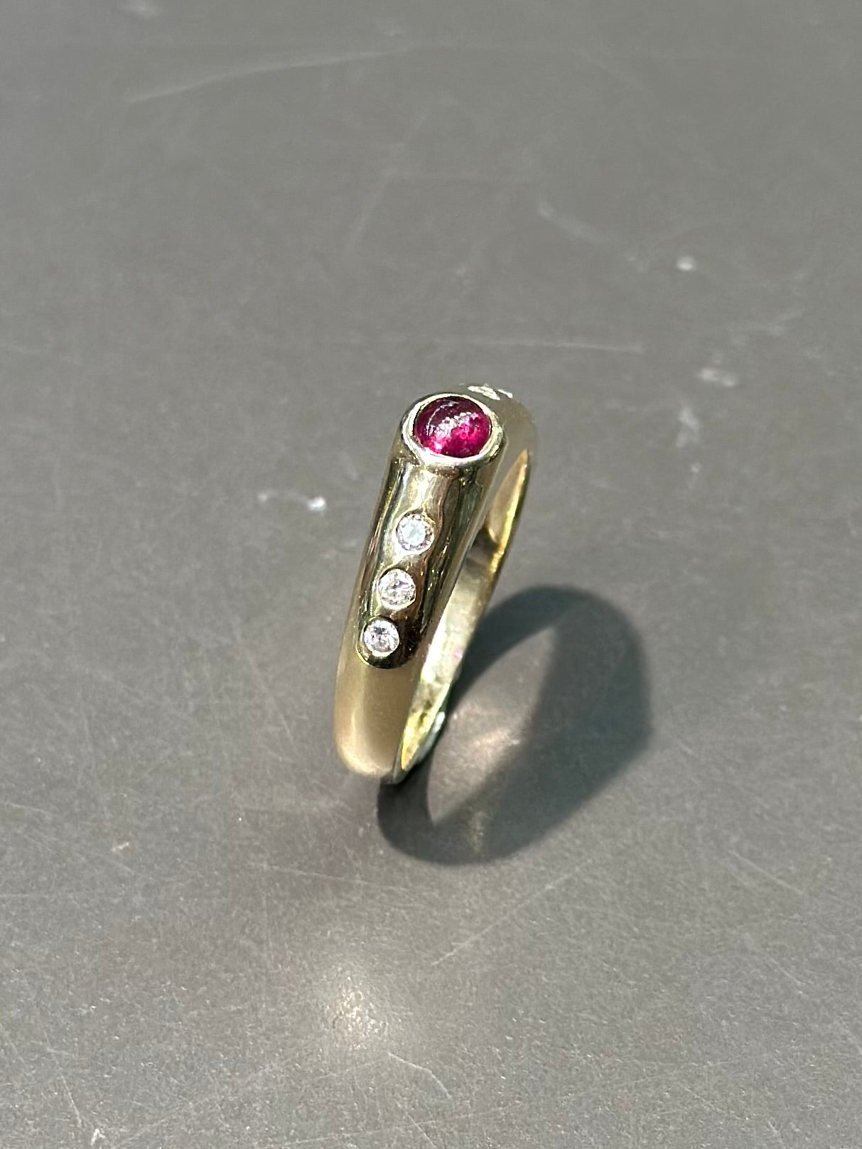 14K Gold Ruby Diamond Gypsy Ring SZ 6