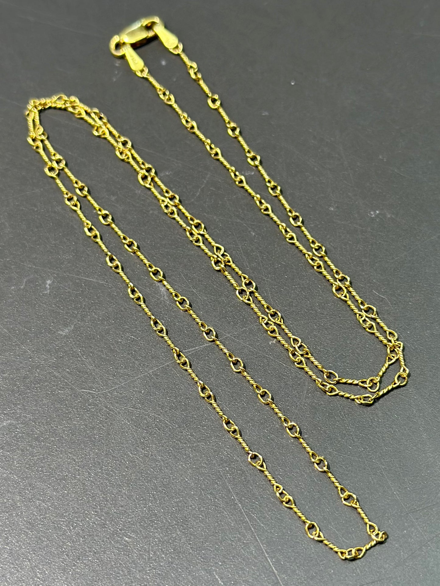 14K Gold Fancy Twisted Link Chain Necklace 20.0 inch