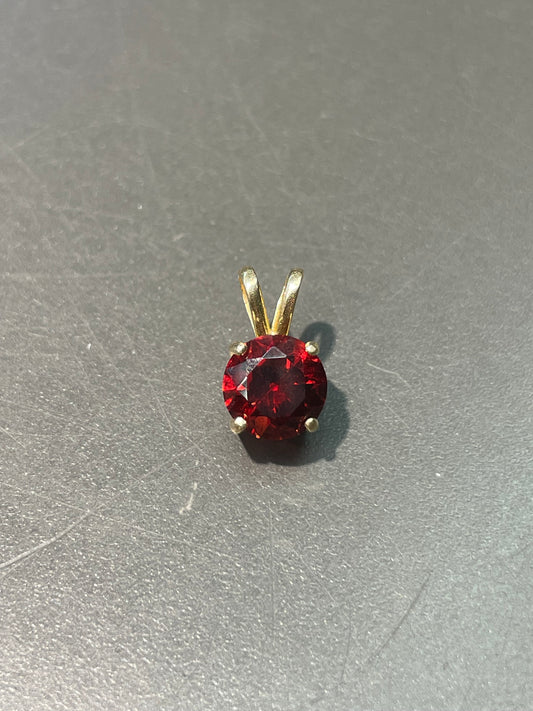 14K Yellow Gold Garnet Pendant