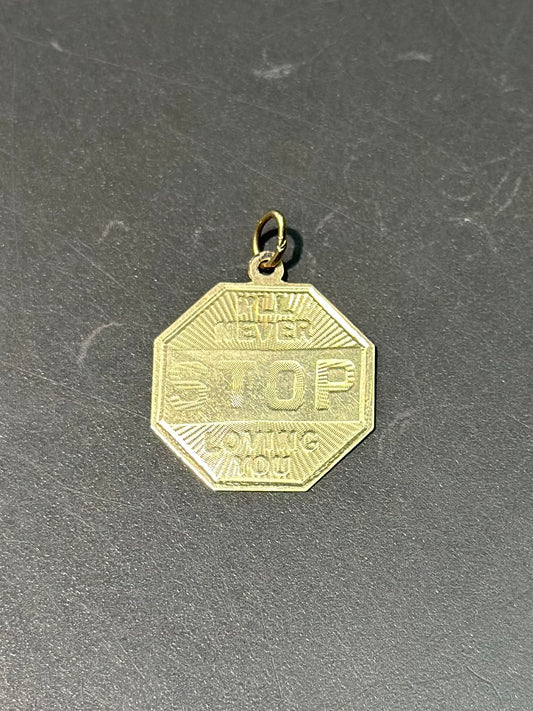复古 14K 金“我永远不会停止爱你”吊坠