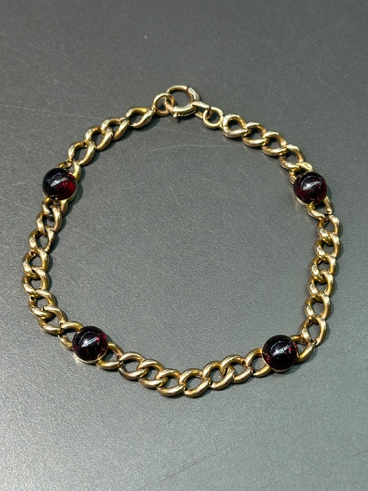 Vintage 18K Gold Garnet Cabochon Curblink Bracelet