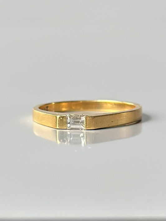 18K Gold Baguette Diamond Ring SZ 6.5