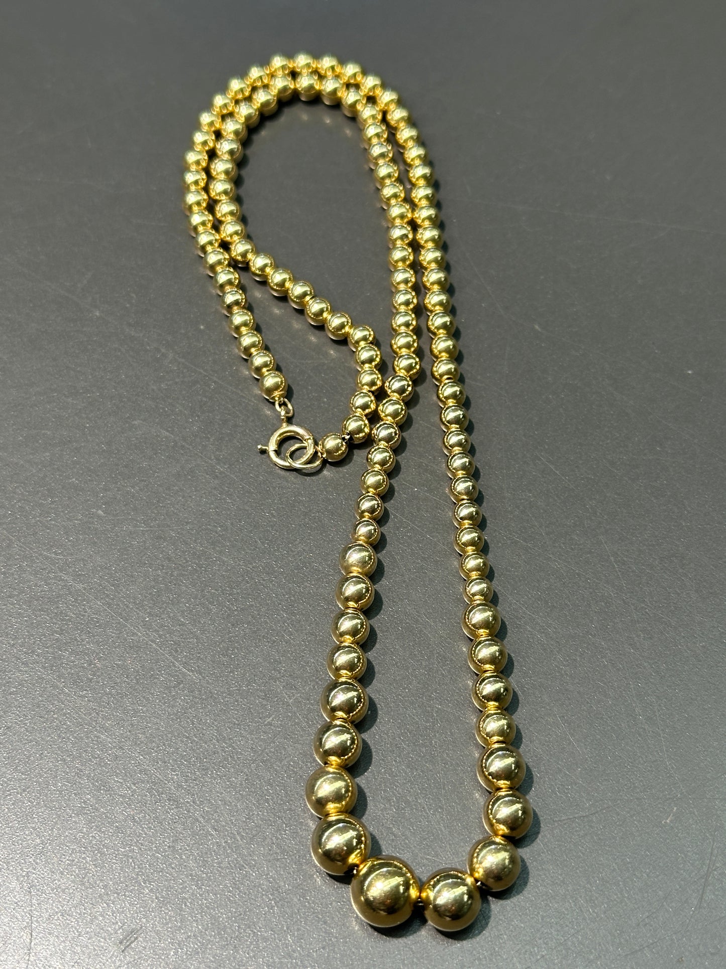 Vintage 14K Gold Graduated Bead Necklace