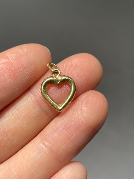 Vintage 14K Gold Open Heart Charm