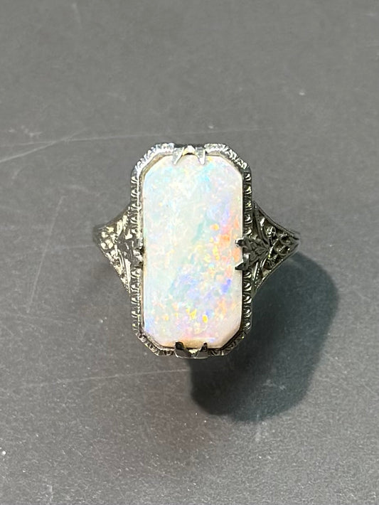 Art Deco 14K Gold Hexagonal Opal Filigree Ring