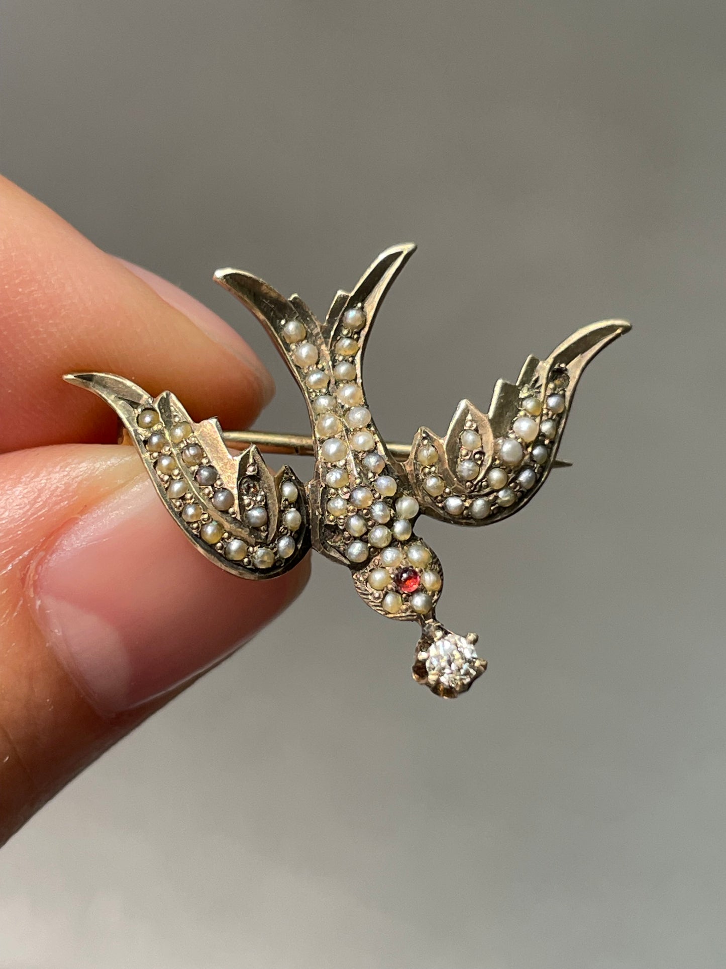 Vintage 14K Yellow Gold Seed Pearl Diamond St. Esprit Dove Brooch