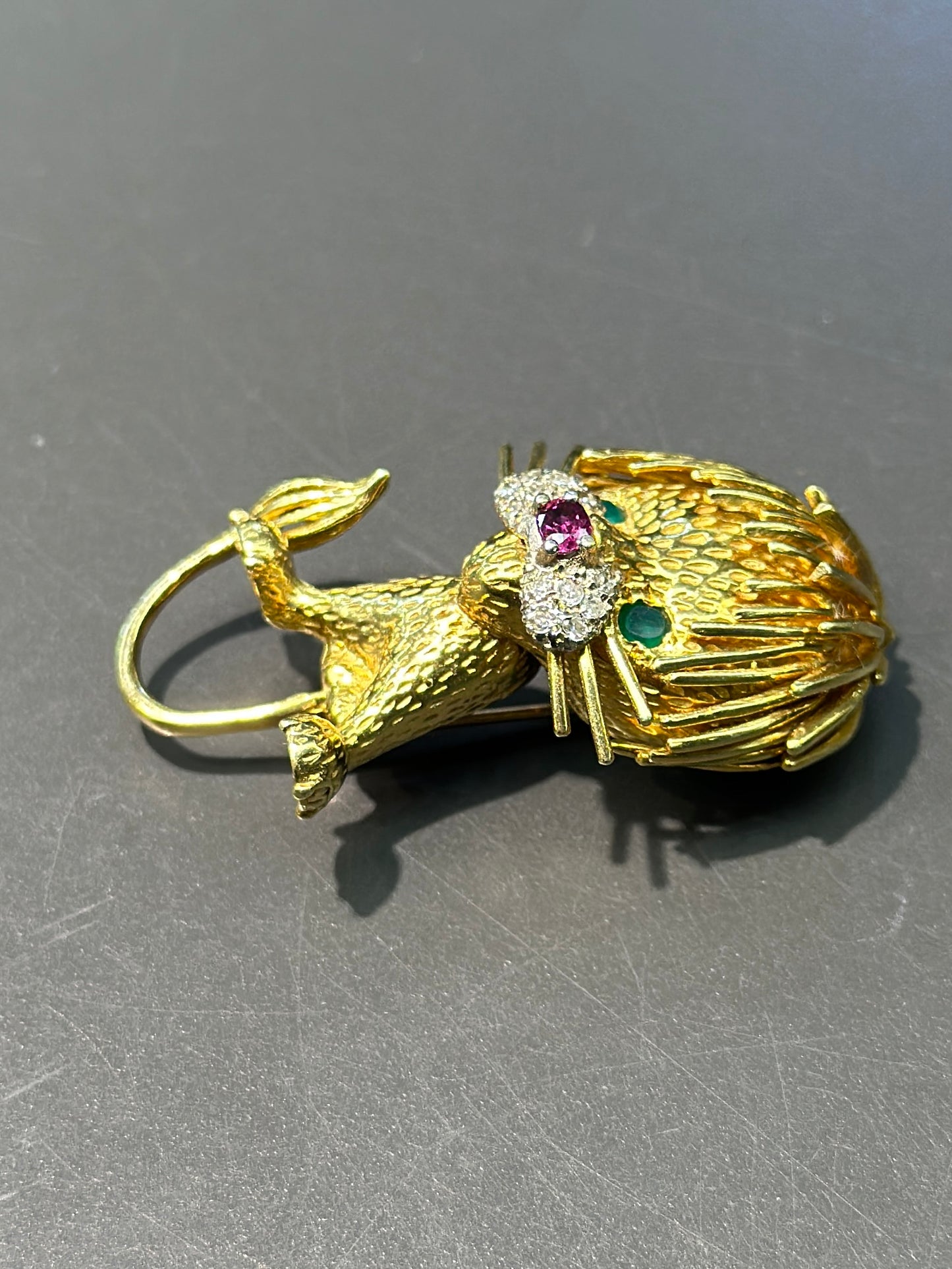 Vintage 18K Or Grande Émeraude Diamant Rubis Lion Broche