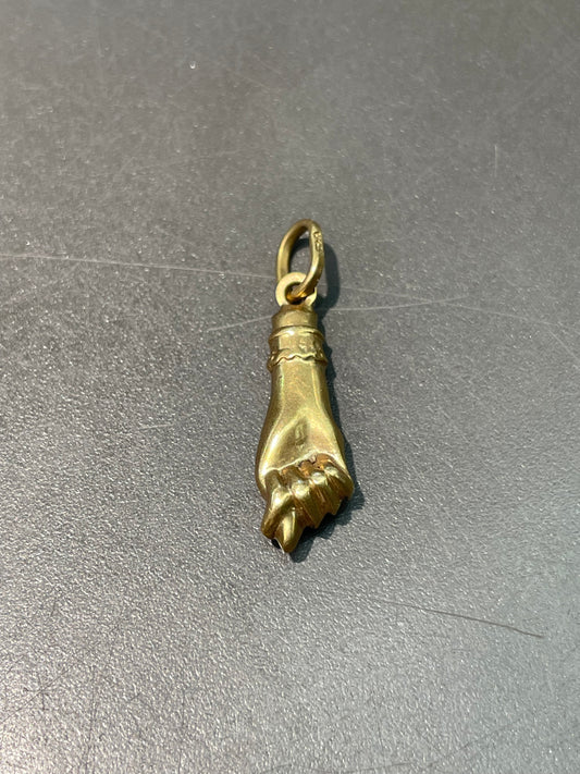Vintage 14K Yellow Gold Mano Figa Charm Pendant